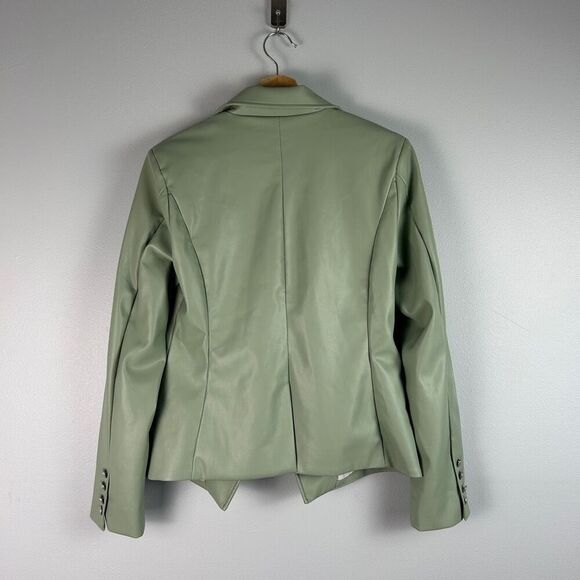 CENTRAL PARK WEST Devon Vegan Leather Blazer in Sage - Picture 4 of 9
